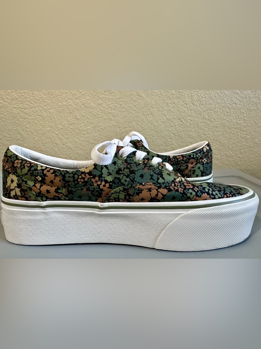 Vans Women's Era Floral Platform Authentic Sneakers - Picture 3 of 6